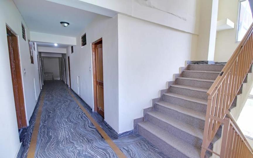 Dormico'S Hotel Snowbird Manali  Bagian luar foto