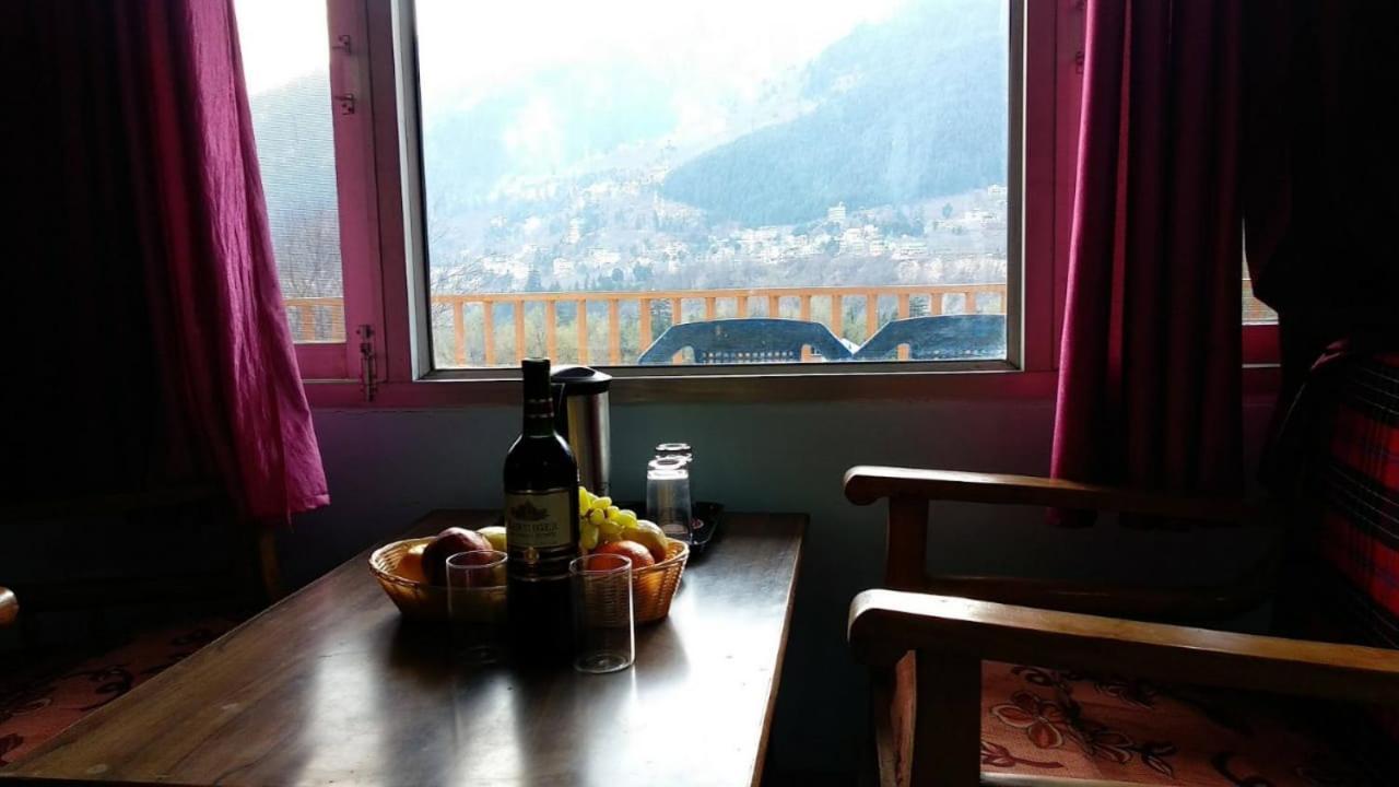 Dormico'S Hotel Snowbird Manali  Bagian luar foto