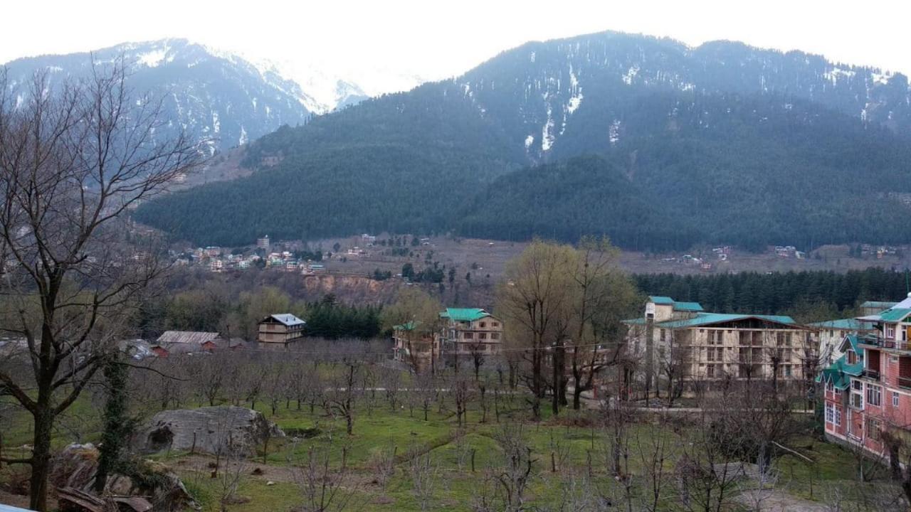 Dormico'S Hotel Snowbird Manali  Bagian luar foto
