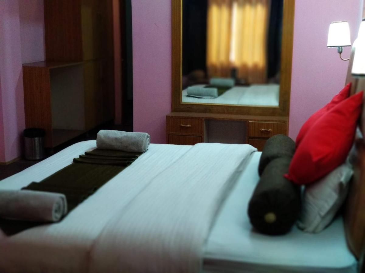 Dormico'S Hotel Snowbird Manali  Bagian luar foto